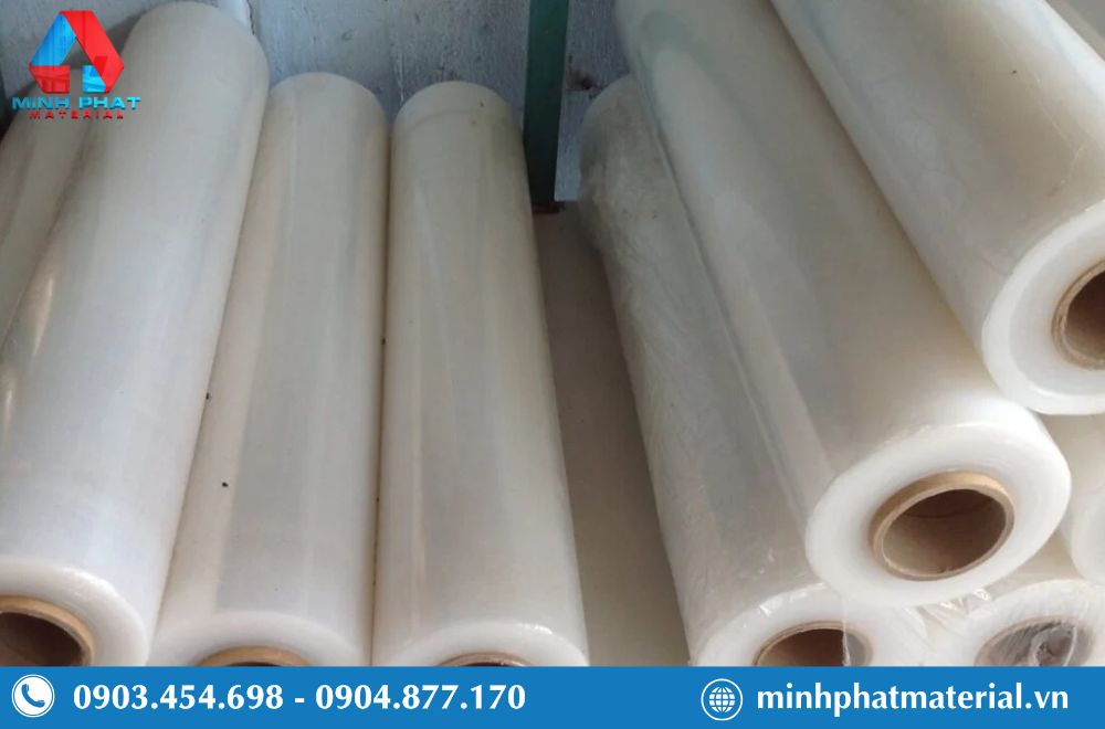 Khả năng vượt trội về độ cứng và chịu nhiệt