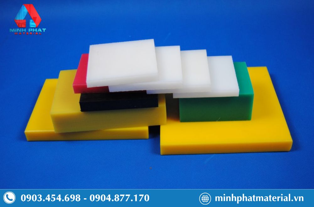 So sánh nhựa PE và PVC loại nào tốt hơn