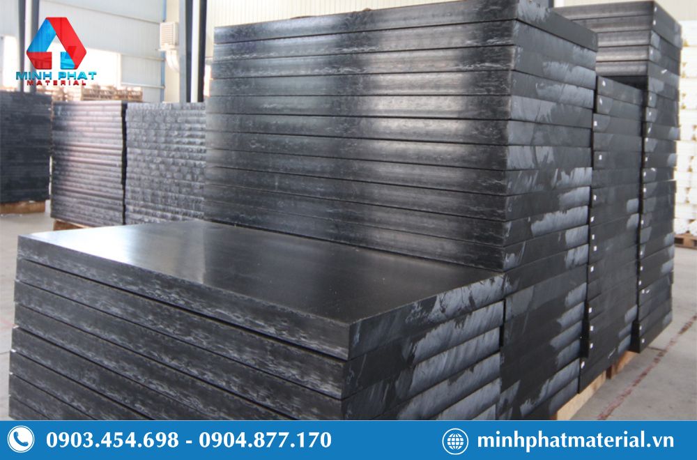 Ứng dụng phổ biến của nhựa POM đen