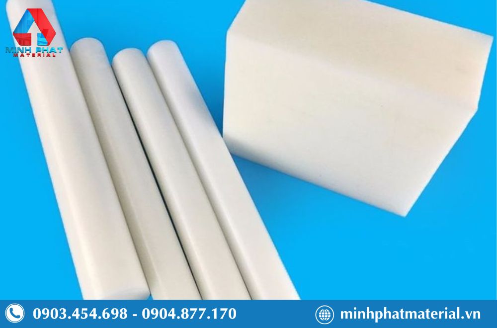 Nhựa POM trắng có 2 loại là dạng tấm và dạng cây