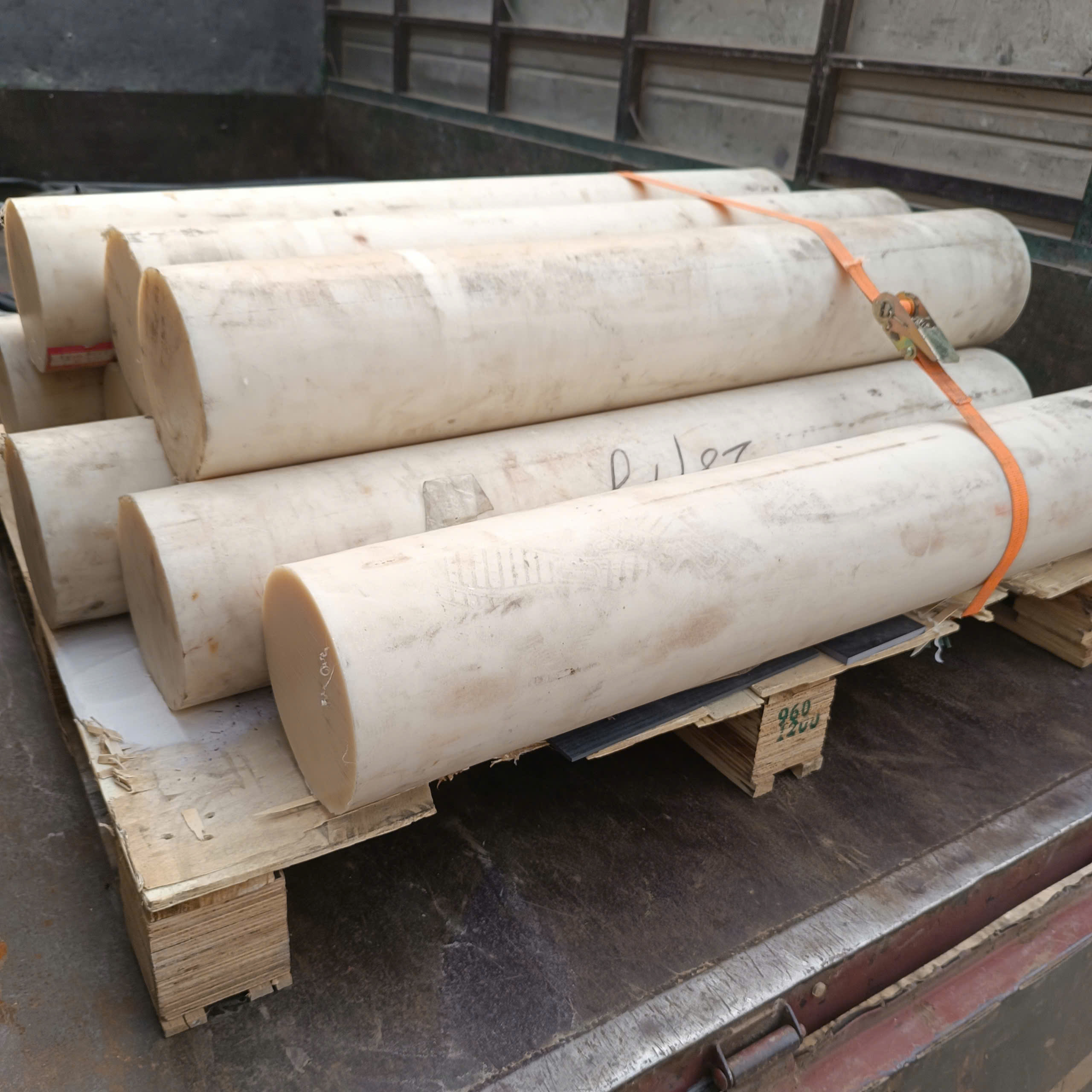 Nhựa MC Nylon: Giải Pháp Nhựa Kỹ Thuật Đột Phá